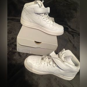 All white AF1 lightly used with box